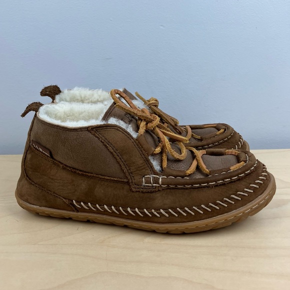 L.L. Bean Shoes - L.L. Bean Women’s Size 7.0 M Wicked Good Lodge Chukka Slipper Booties Brown